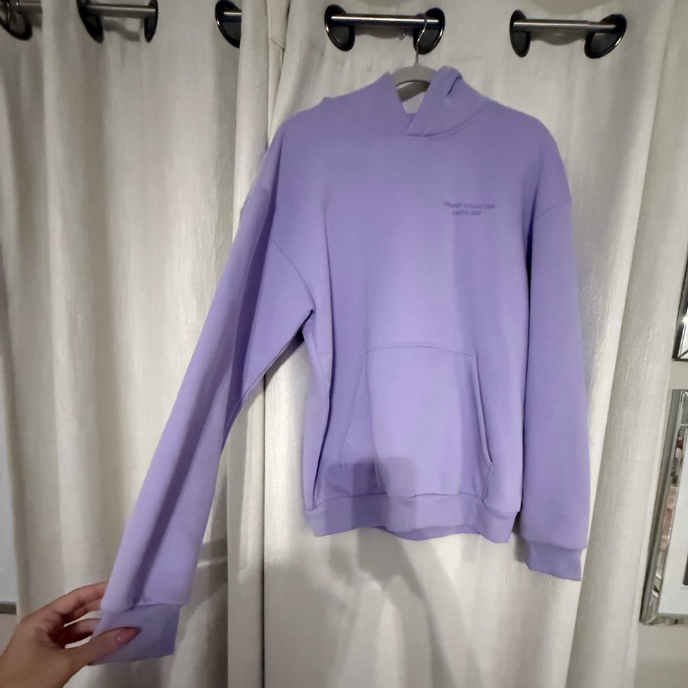 COMFRT Lavender Hooded Sweatshirt - Soft Pastel Pullover - Picture 1 of 3